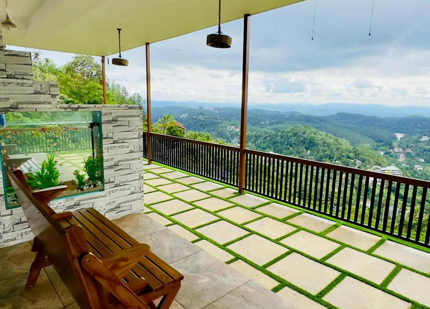 Misty Wonders Otel Munnar 5*,