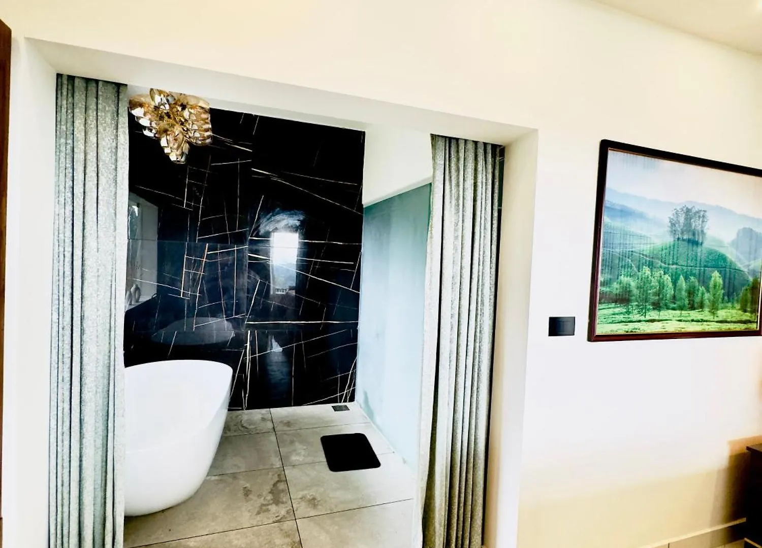 Misty Wonders Otel Munnar